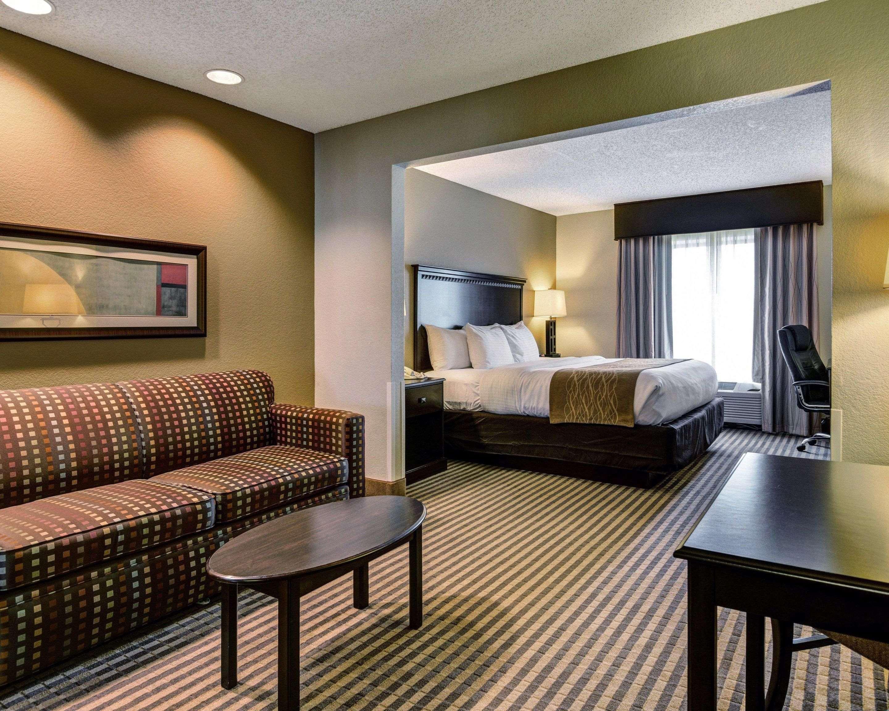 Comfort Inn & Suites Hot Springs Central Eksteriør billede